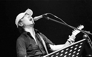 花房姑娘吉他谱_崔健_G调扫弦版_图片六线谱