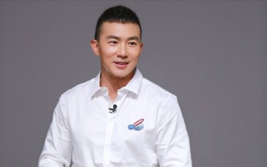 因为有你吉他谱_刘畊宏_G调指法原版弹唱谱_图片六线谱