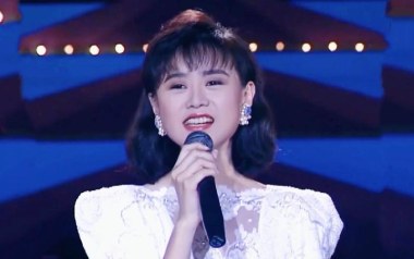 聚散两依依吉他谱_李碧华_C调指法原版弹唱谱_图片六线谱