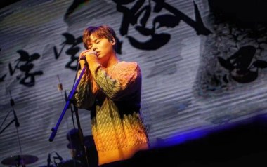 不合群吉他谱_枯木逢春_C调指法原版弹唱谱_图片六线谱