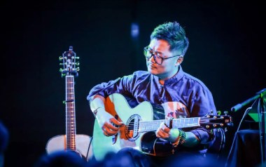 樱花巷指弹吉他谱_走音_原版指弹谱_独奏六线谱