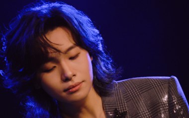 衣柜歌手吉他谱_周菲戈_G调原版弹唱谱_图片六线谱