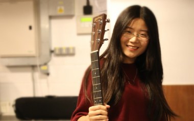 如果明天不会到来吉他谱_陈小熊_C调原版弹唱谱_图片六线谱