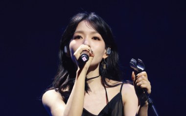 白吉他谱_房东的猫_C调原版弹唱谱_图片六线谱